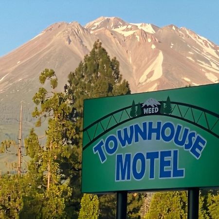 Townhouse Motel Weed Buitenkant foto